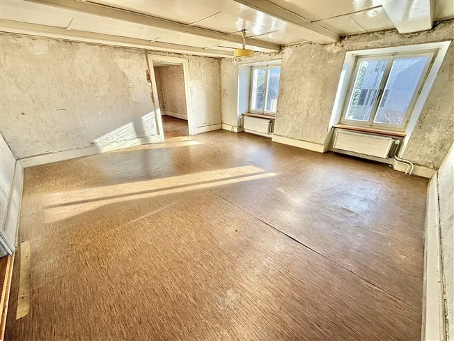5.5 Zimmer Einfamilienhaus in Corban – Foto 3 von 12