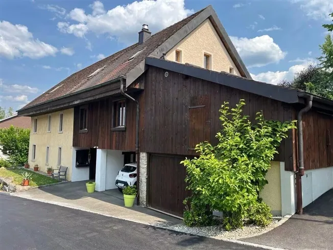 9.5 Zimmer Einfamilienhaus, 2852 Courtételle