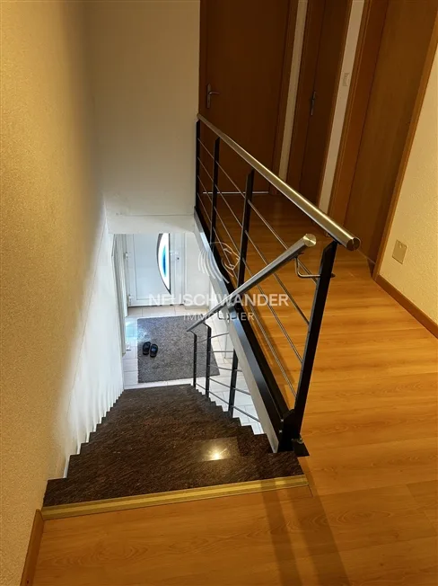 5.5 Zimmer Einfamilienhaus in Bassecourt – photo 9 of 13
