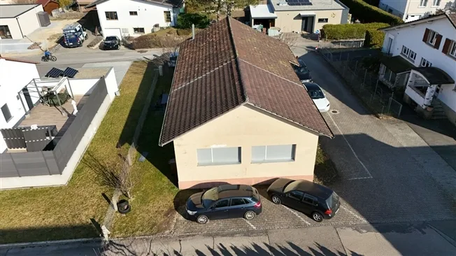 10 Zimmer Einfamilienhaus in Bassecourt – Foto 2 von 13