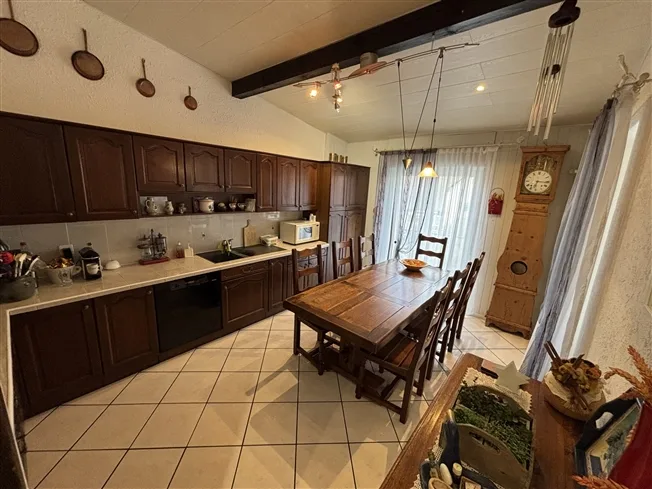 6.5 Zimmer Einfamilienhaus in Chevenez – Foto 2 von 13