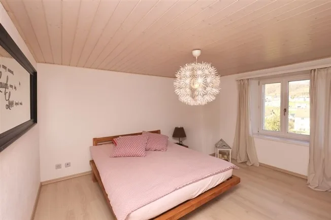 4.5 Zimmer Reihenfamilienhaus in Chevenez – Foto 6 von 13