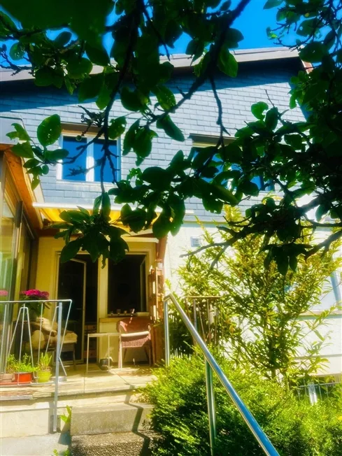 10 Zimmer Einfamilienhaus in Bure – Foto 3 von 13