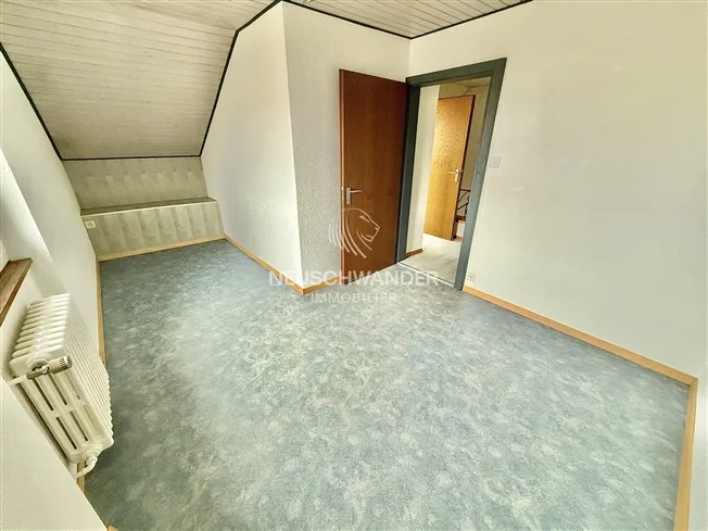6 Zimmer Einfamilienhaus in Coeuve – Foto 13 von 13