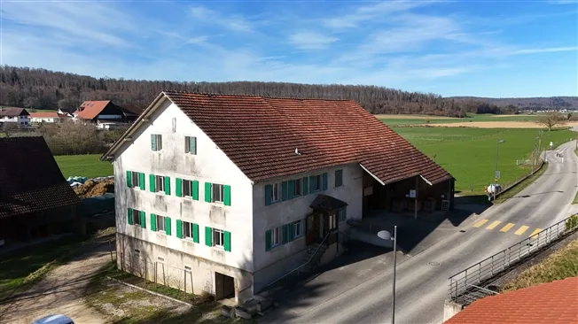 7 Zimmer Einfamilienhaus, 2932 Coeuve