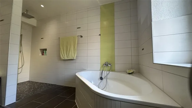 7 Zimmer Einfamilienhaus in Coeuve – Foto 9 von 13