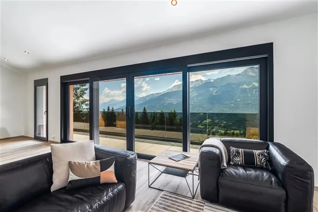 6 Zimmer Einfamilienhaus in Montana – foto 6 di 20