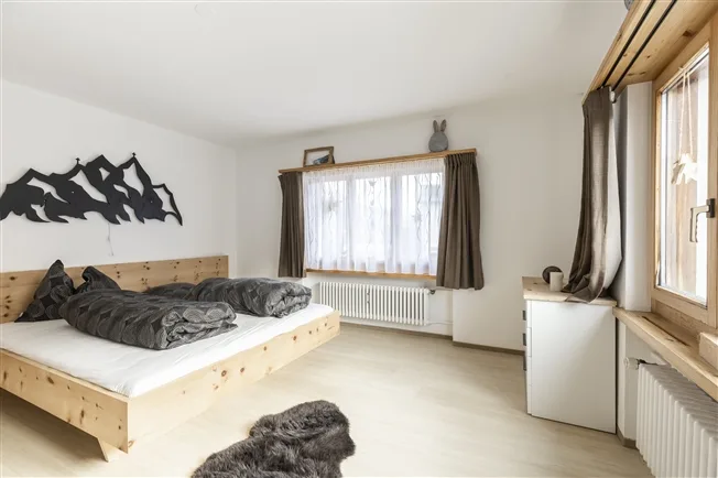 9 Zimmer Einfamilienhaus in Müstair – Foto 4 von 6
