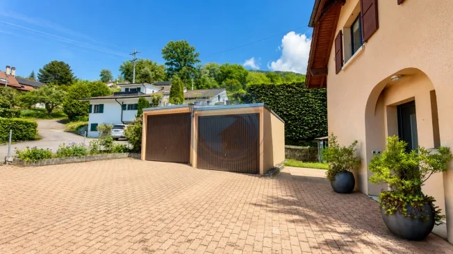 6.5 Zimmer Einfamilienhaus in St-Légier-La Chiésaz – foto 5 di 19