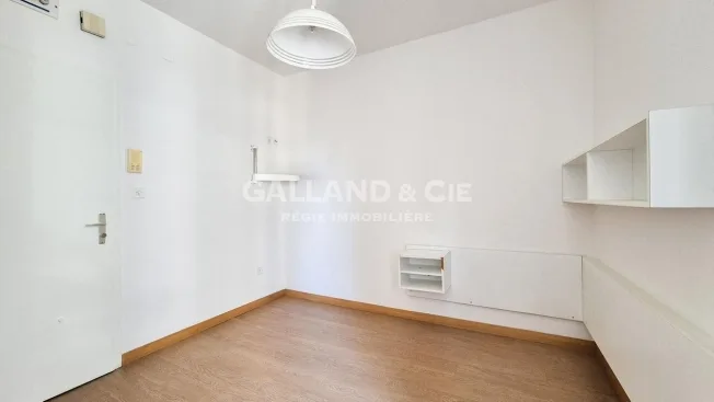 1 Zimmer Wohnung in Lausanne – photo 2 of 6