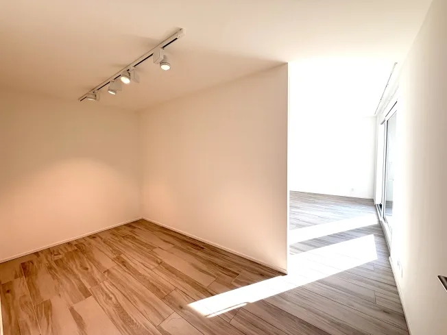 3.5 Zimmer Wohnung, 1180 Rolle