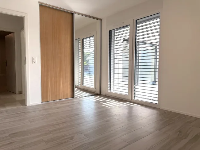 3.5 Zimmer Wohnung, 1180 Rolle
