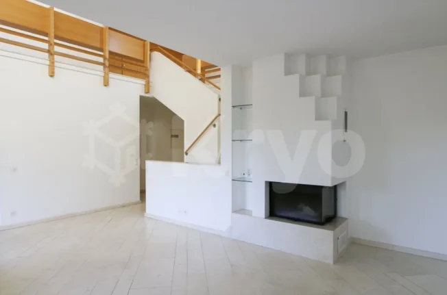 6 Zimmer Wohnung, 1290 Versoix