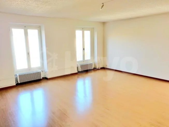 4 Zimmer Wohnung, 1400 Yverdon-les-Bains