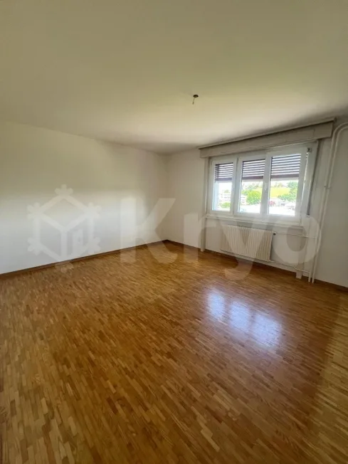 3.5 Zimmer Wohnung, 1680 Romont FR