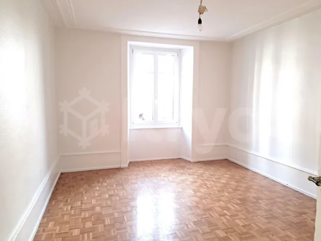 3 Zimmer Wohnung, 2300 La Chaux-de-Fonds