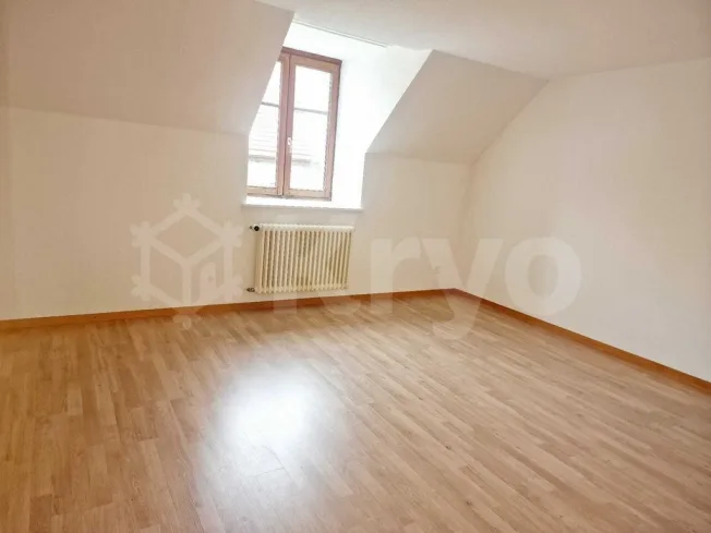 3 Zimmer Wohnung, 2300 La Chaux-de-Fonds