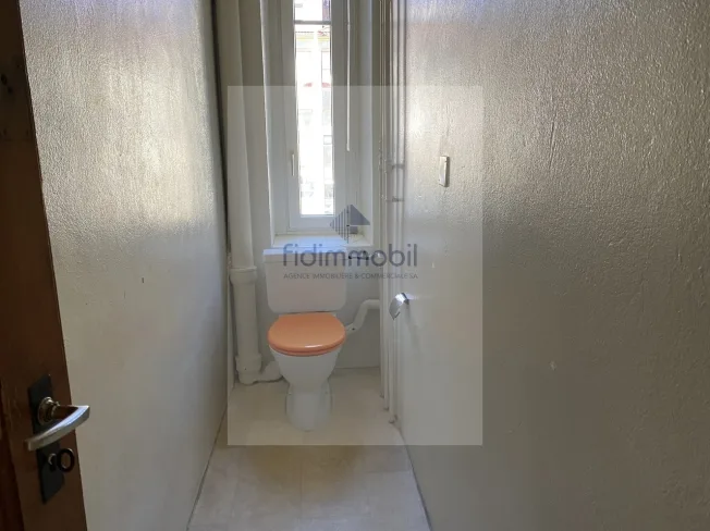 3 Zimmer Wohnung, 2300 La Chaux-de-Fonds