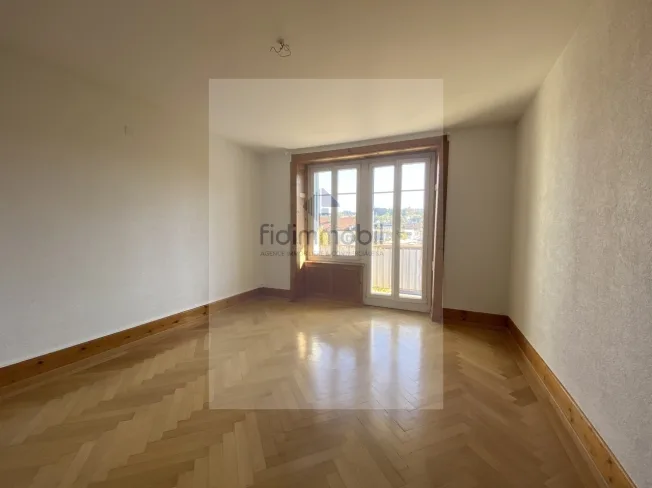 3 Zimmer Wohnung, 2300 La Chaux-de-Fonds