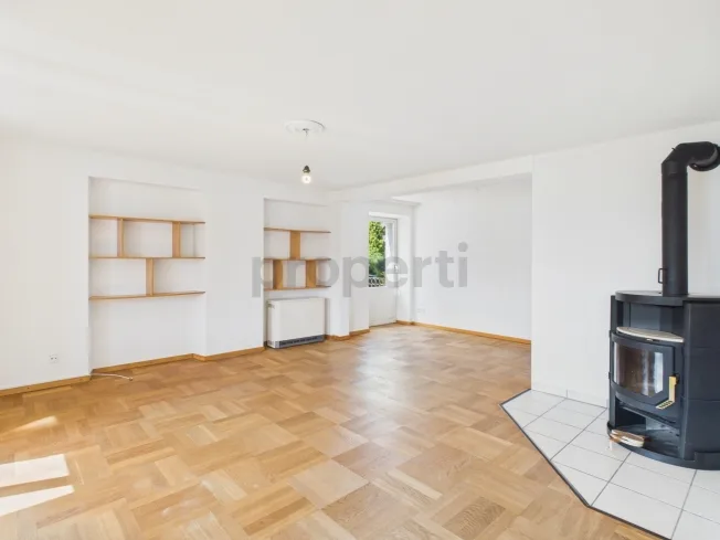 4.5 Zimmer Wohnung, 6353 Weggis
