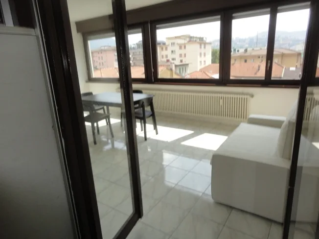 1.5 Zimmer Wohnung, 6830 Chiasso