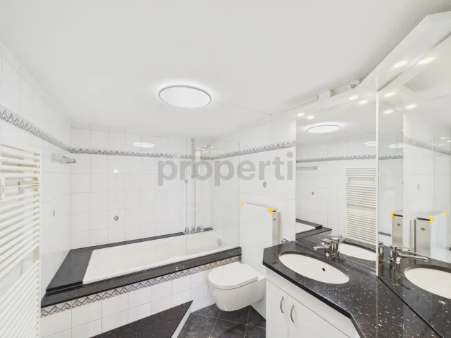 3.5 Zimmer Wohnung, 8834 Schindellegi
