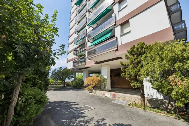 4.5 Zimmer Wohnung, 1820 Montreux