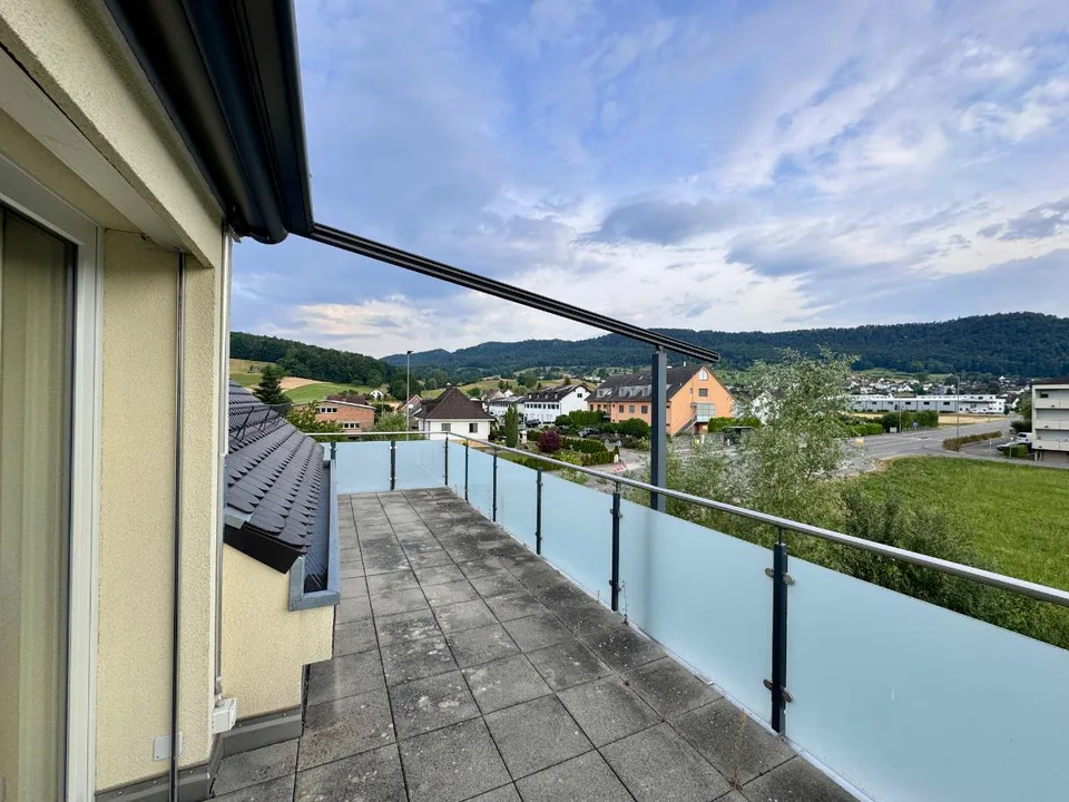 3.5 Zimmer Dachwohnung, 4227 Büsserach