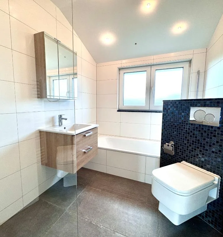 3.5 Zimmer Dachwohnung, 4227 Büsserach