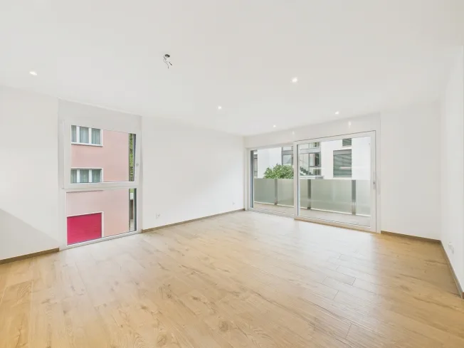 2.5 Zimmer Wohnung, 6512 Giubiasco