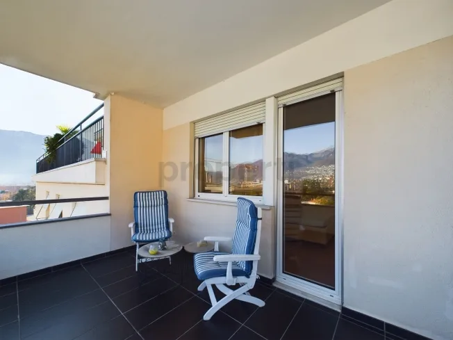 2.5 Zimmer Wohnung, 6600 Locarno