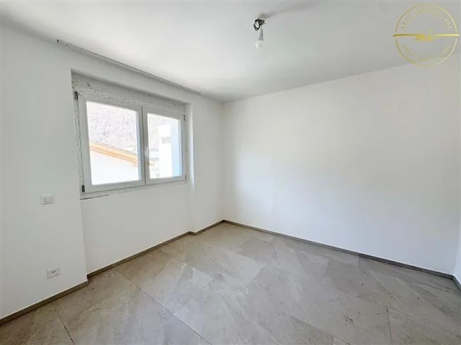 4.5 Zimmer Wohnung, 6705 Cresciano