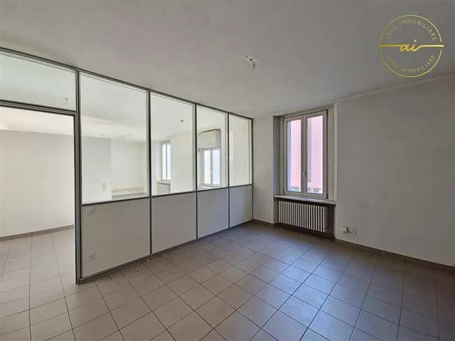 2 Zimmer Wohnung, 6830 Chiasso