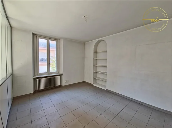 2 Zimmer Wohnung, 6830 Chiasso