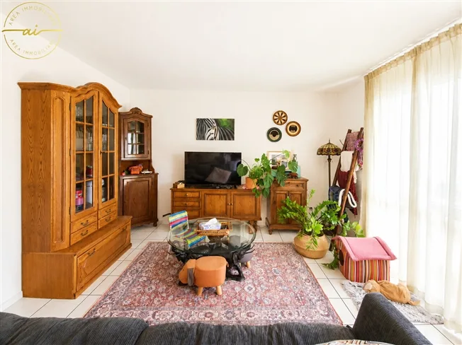 4.5 Zimmer Wohnung, 6834 Morbio Inferiore