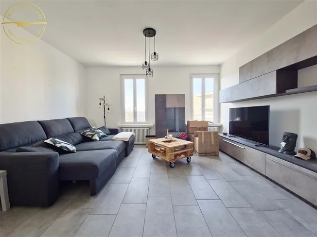 3.5 Zimmer Wohnung in Morbio Inferiore – Foto 2 von 9