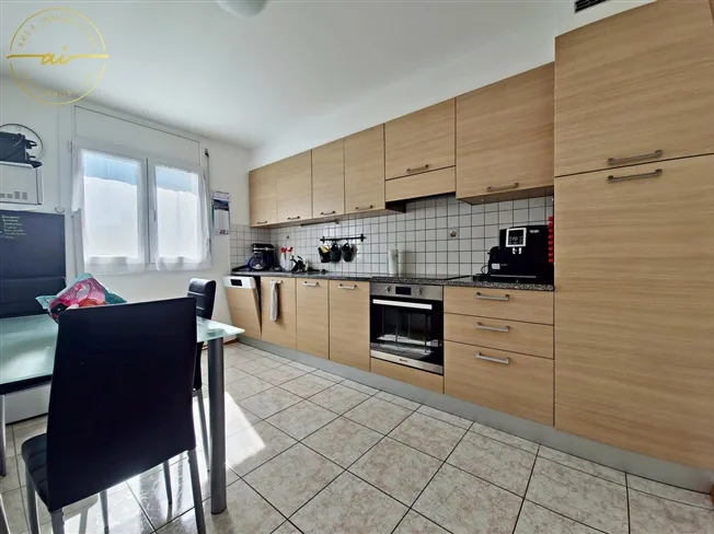 4.5 Zimmer Wohnung, 6852 Genestrerio