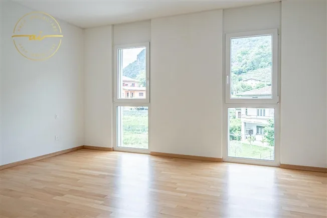 4.5 Zimmer Wohnung, 6874 Castel San Pietro