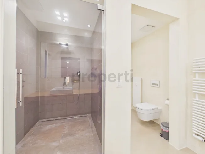 2.5 Zimmer Wohnung, 6900 Lugano