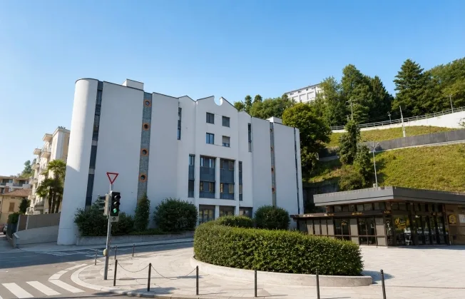 3.5 Zimmer Wohnung, 6900 Lugano