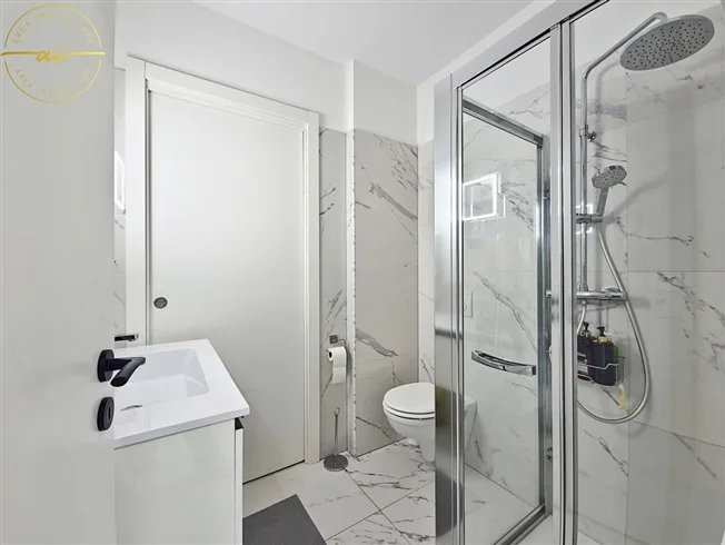 4.5 Zimmer Wohnung, 6962 Viganello