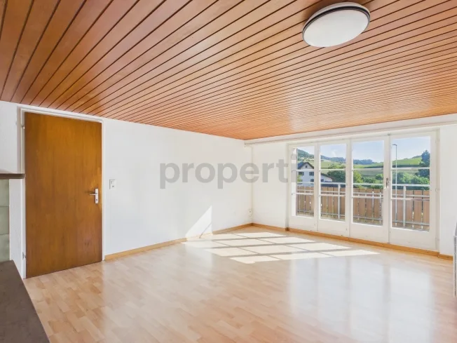 4 Zimmer Wohnung, 5273 Oberhofen AG