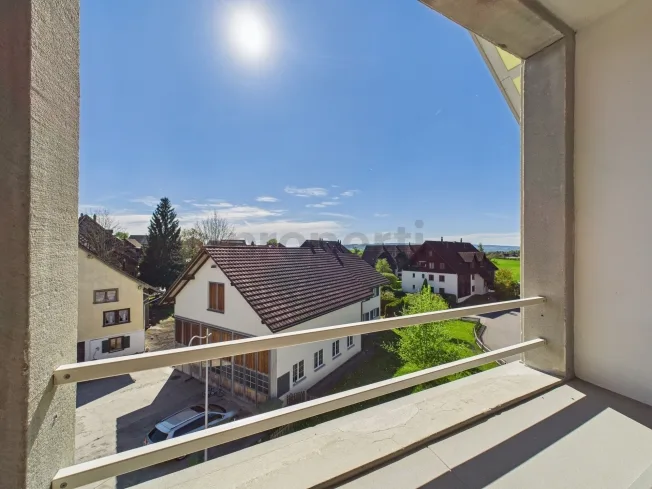 2.5 Zimmer Attikawohnung, 8926 Kappel am Albis