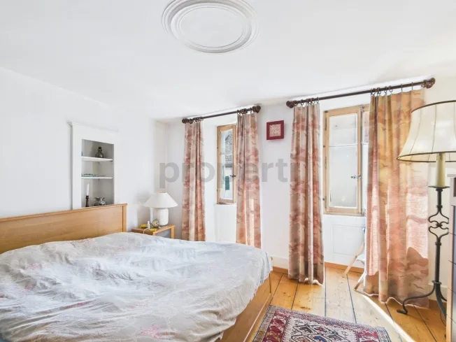 11 Zimmer Reihenfamilienhaus, 1091 Bourg-en-Lavaux