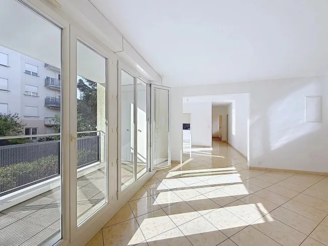 7 Zimmer Wohnung, 1218 Le Grand-Saconnex