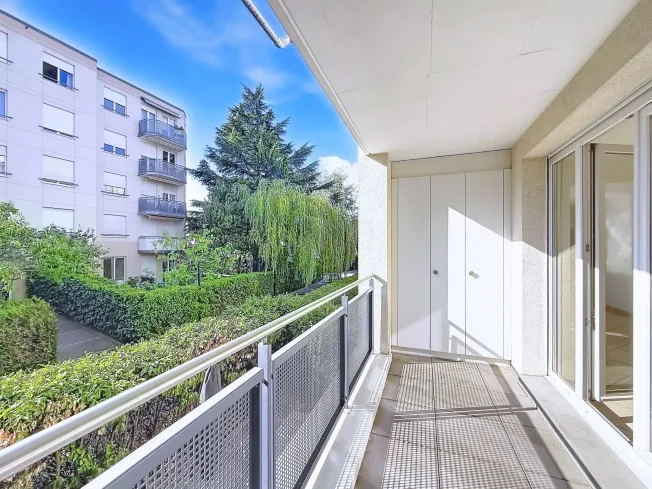 7 Zimmer Wohnung, 1218 Le Grand-Saconnex