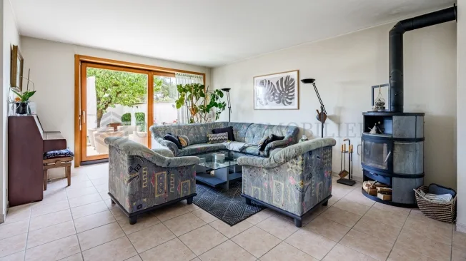 13 Zimmer Einfamilienhaus, 1233 Bernex