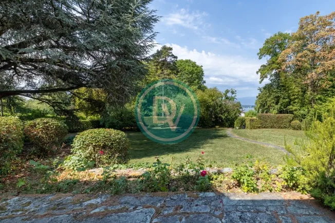 10 Zimmer Einfamilienhaus, 1245 Collonge-Bellerive