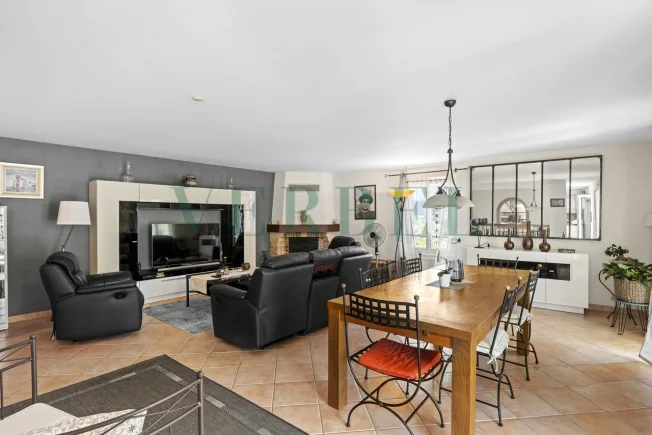 6.5 Zimmer Einfamilienhaus, 1268 Begnins