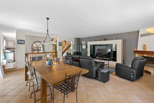 6.5 Zimmer Einfamilienhaus, 1268 Begnins